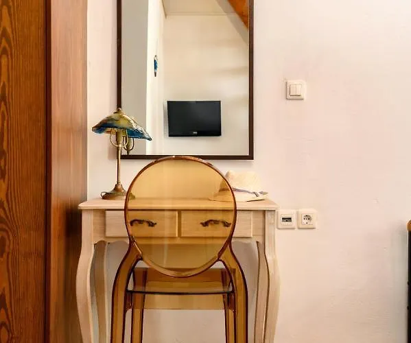 Casa Artia Holiday home *